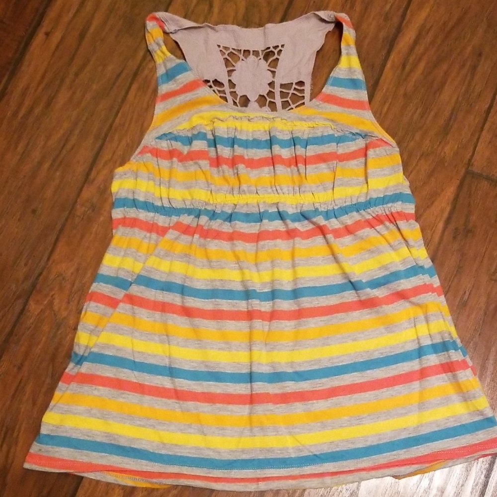 NWOT Juniors tank